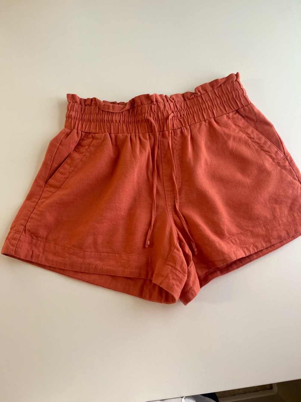 Women's Rust Drawstring Linen-Blend Shorts